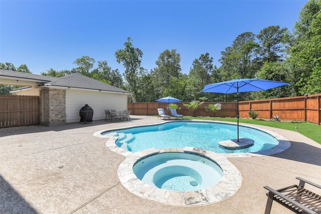 13502 Hammond Hills Lane, Houston, TX 77044