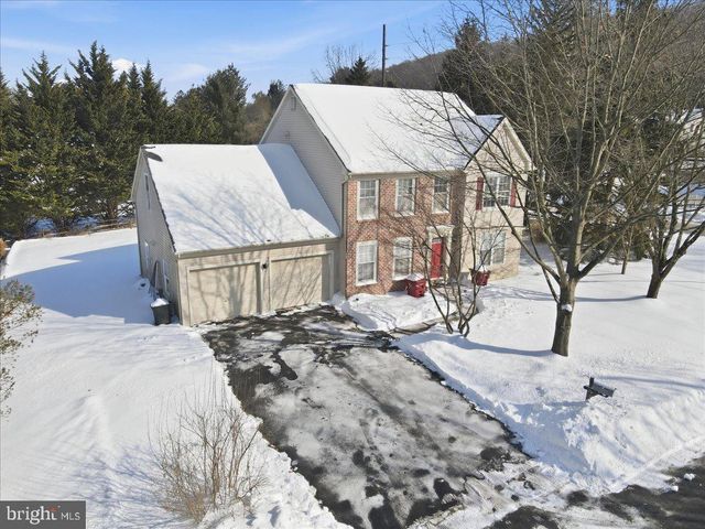 1765 DAYTON DR, Easton, PA 18040