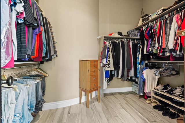 5552 GUSTAVO MADRID Lane, El Paso, TX 79934