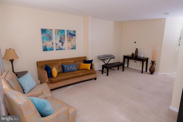 5158 RACE POINTE PL, Woodbridge, VA 22193