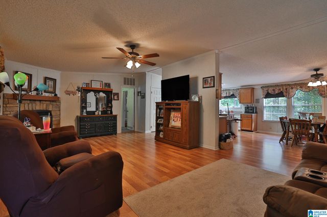 68 MOSS LANE, Pell City, AL 35125