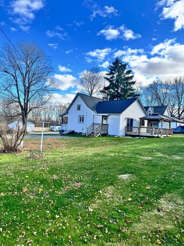 2189 Mitchell Lake Road, Attica, MI 48412