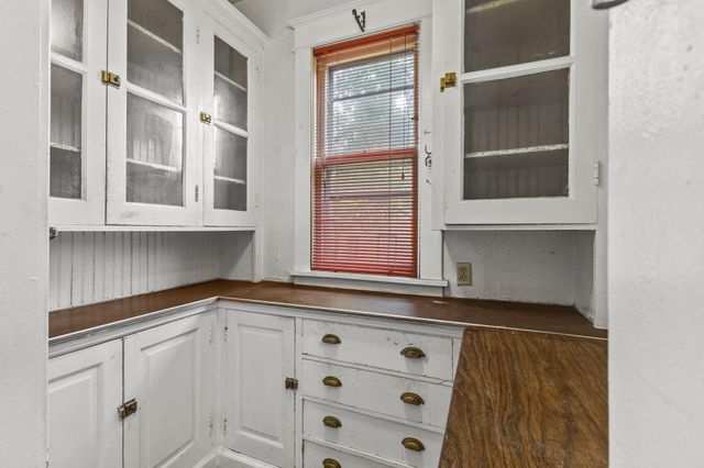 1256 Ashland Avenue, Saint Paul, MN 55104