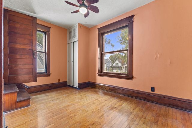 1256 Ashland Avenue, Saint Paul, MN 55104