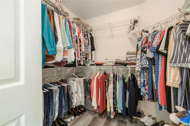 633 ART CENTER AVENUE, New Smyrna Beach, FL 32168