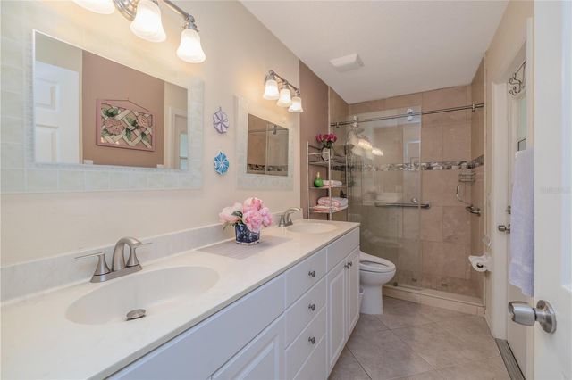 633 ART CENTER AVENUE, New Smyrna Beach, FL 32168