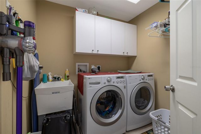 633 ART CENTER AVENUE, New Smyrna Beach, FL 32168