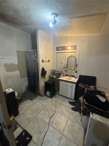 7206 WHALENS HIDEAWAY STREET, Plant City, FL 33565
