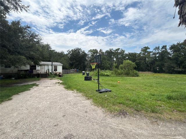 7206 WHALENS HIDEAWAY STREET, Plant City, FL 33565