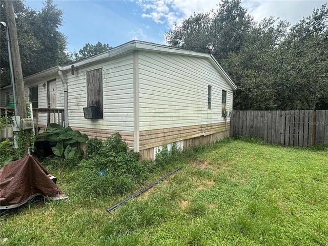 7206 WHALENS HIDEAWAY STREET, Plant City, FL 33565
