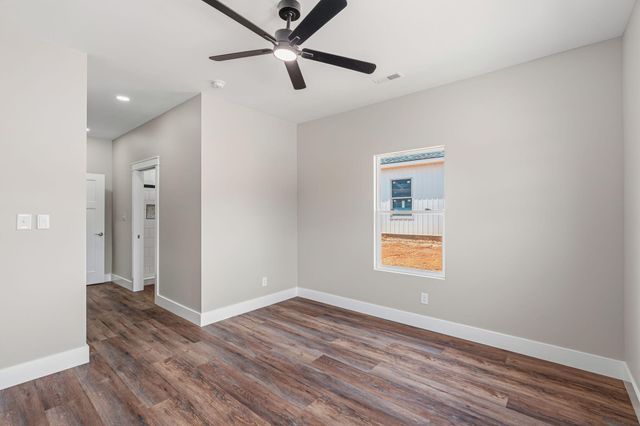 1028 Wentford Avenue, Sweetwater, TN 37874