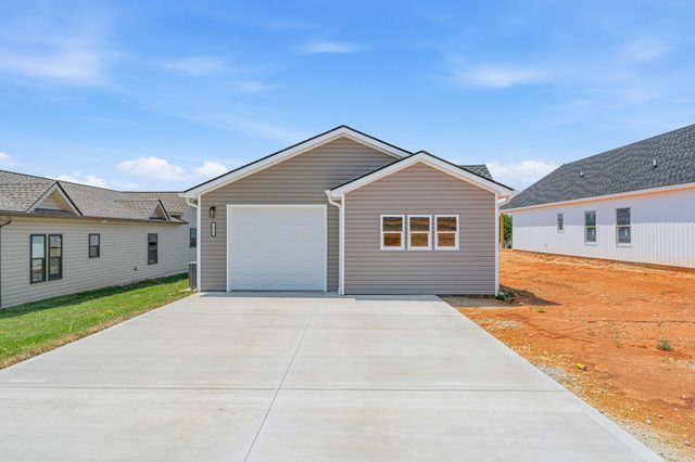 1028 Wentford Avenue, Sweetwater, TN 37874