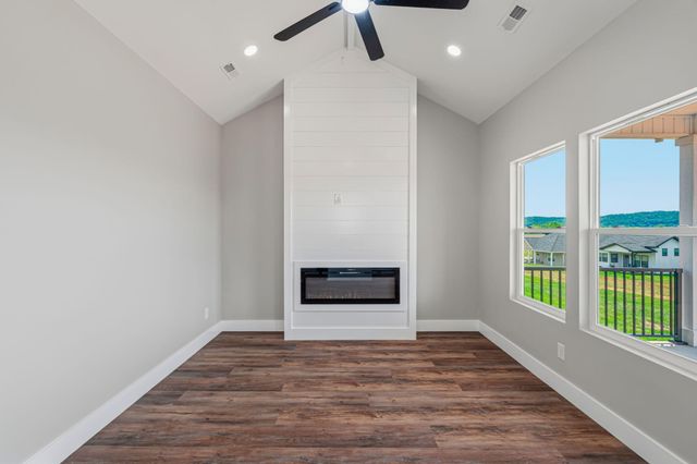 1028 Wentford Avenue, Sweetwater, TN 37874