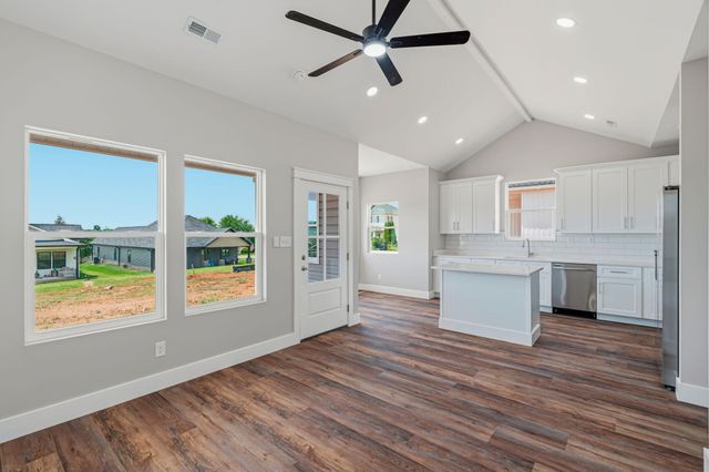 1028 Wentford Avenue, Sweetwater, TN 37874