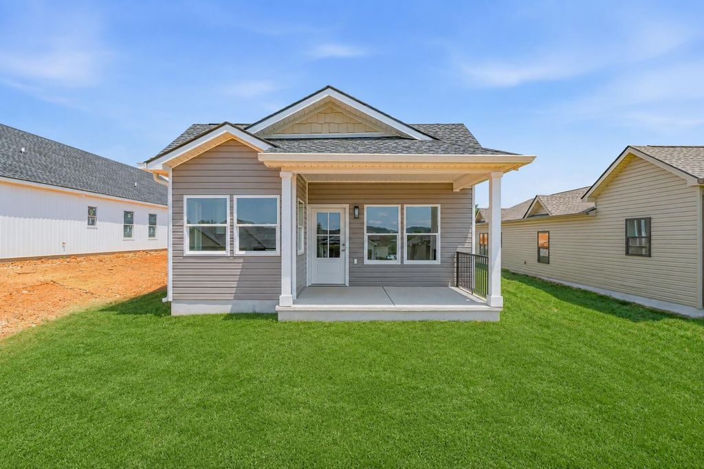 1028 Wentford Avenue, Sweetwater, TN 37874