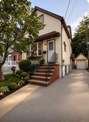 53 Cumberland Place, Valley Stream, NY 11580