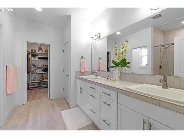15425 Sw EVERGLADE Ave, Tigard, OR 97224