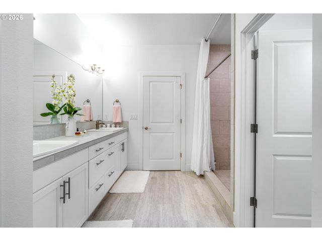 15425 Sw EVERGLADE Ave, Tigard, OR 97224