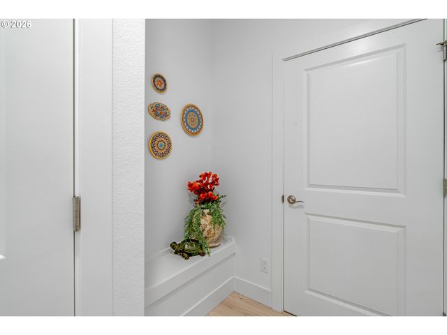 15425 Sw EVERGLADE Ave, Tigard, OR 97224