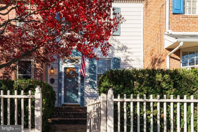 625 S SAINT ASAPH ST, Alexandria, VA 22314