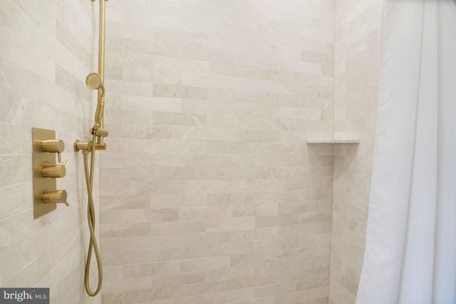 625 S SAINT ASAPH ST, Alexandria, VA 22314