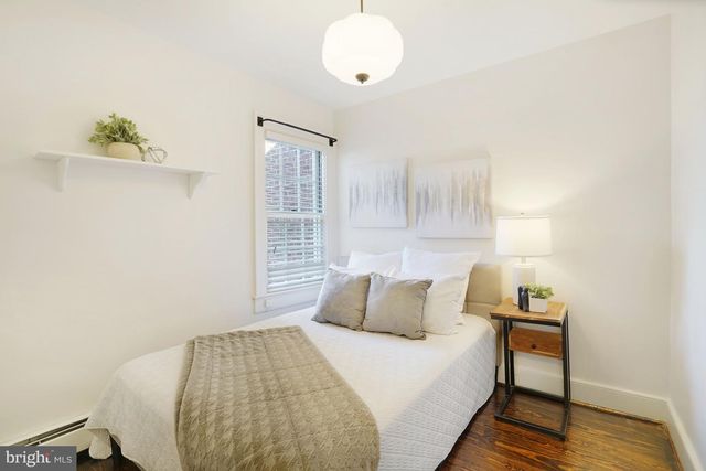 625 S SAINT ASAPH ST, Alexandria, VA 22314