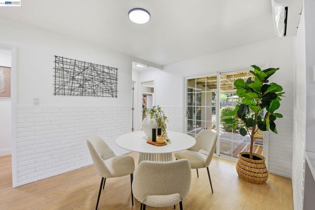 363 Lafayette Ave, Hayward, CA 94544