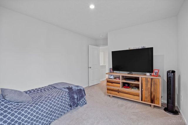 8962 Camberley Street, Harrison, OH 45030