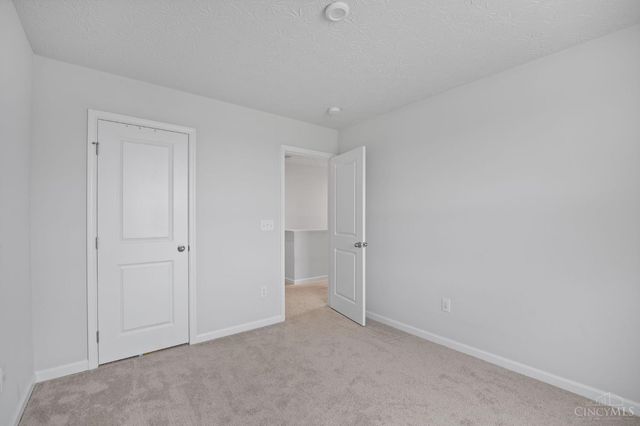 8962 Camberley Street, Harrison, OH 45030