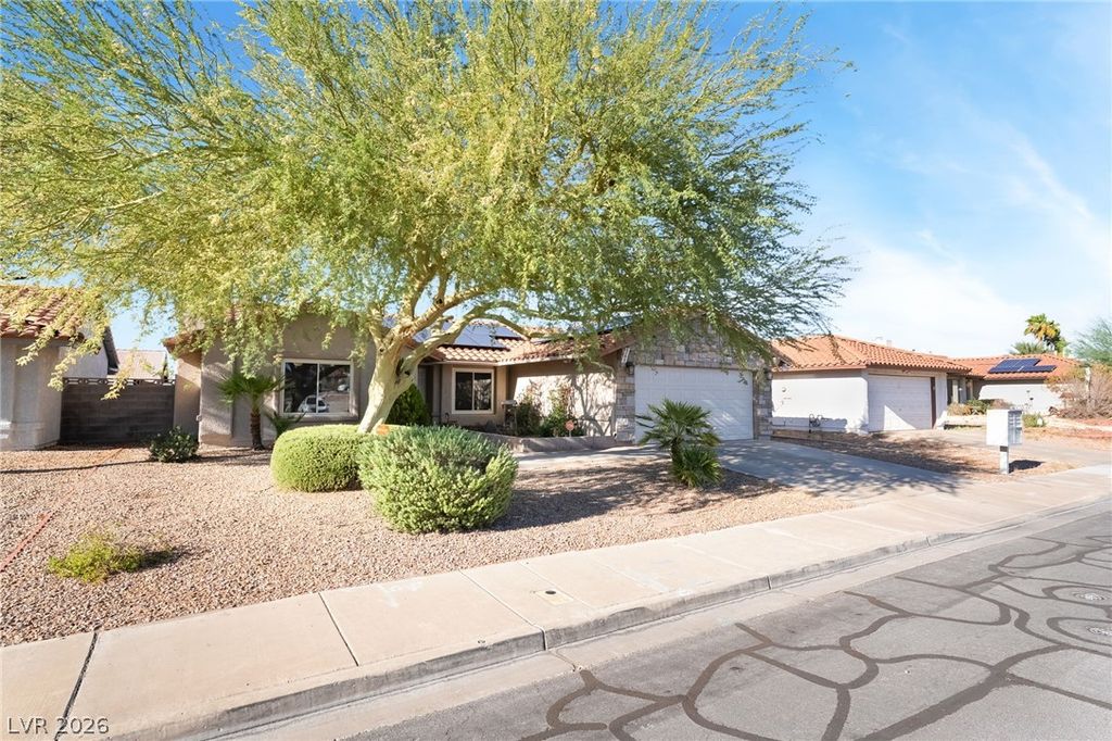 365 Morning View Drive, Henderson, NV 89015 — photo 2
