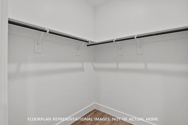 768 Hackberry Branch Court, Magnolia, TX 77354