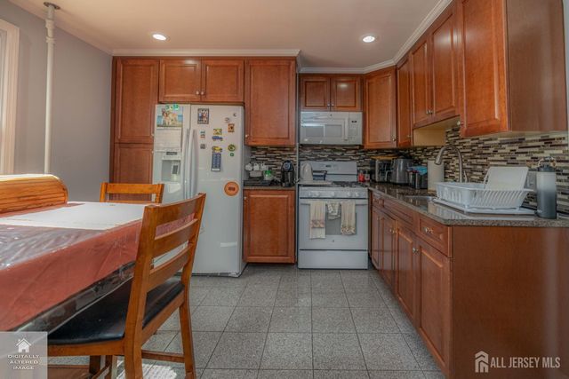 601 Main Street, Sayreville, NJ 08872