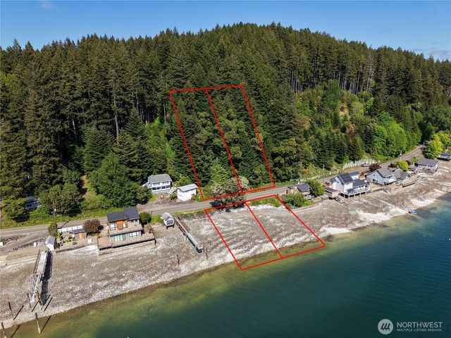 13370 NE North Shore Road, Belfair, WA 98528