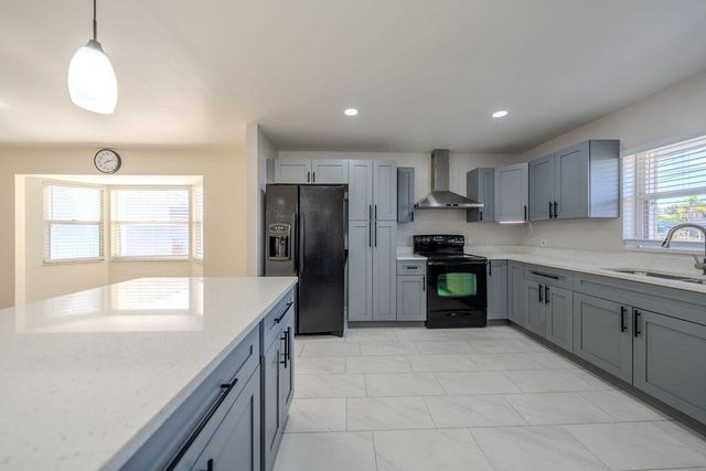 651 SE DEGAN Drive, Port St. Lucie, Port St Lucie, FL 34983