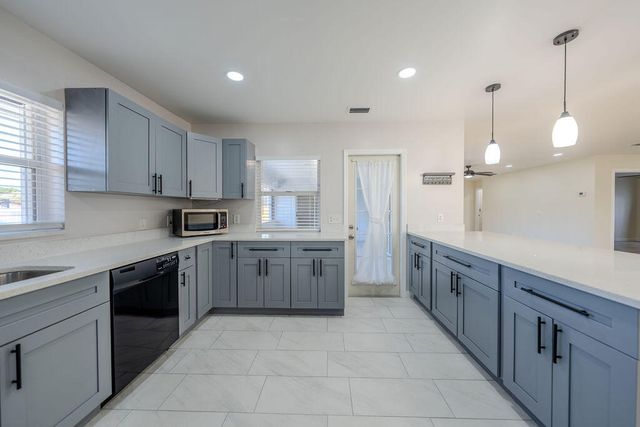 651 SE DEGAN Drive, Port St. Lucie, Port St Lucie, FL 34983
