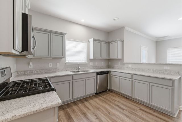 1129 Cotillion Dr, Murfreesboro, TN 37128