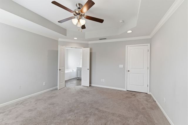 1129 Cotillion Dr, Murfreesboro, TN 37128