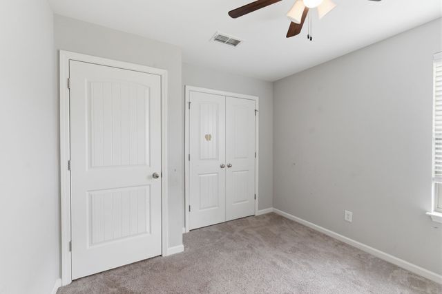 1129 Cotillion Dr, Murfreesboro, TN 37128