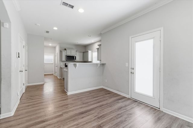 1129 Cotillion Dr, Murfreesboro, TN 37128