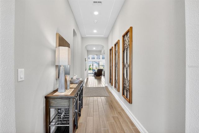 17904 LINDEN COMMON COURT, Lutz, FL 33559