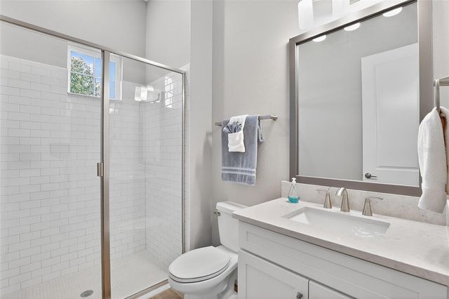 17904 LINDEN COMMON COURT, Lutz, FL 33559