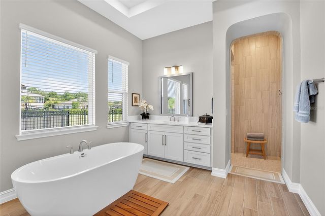 17904 LINDEN COMMON COURT, Lutz, FL 33559