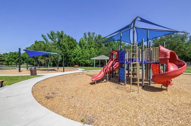 17904 LINDEN COMMON COURT, Lutz, FL 33559