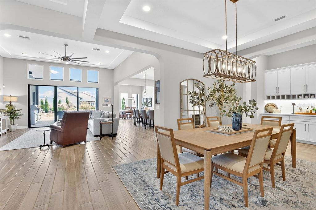 Image 34 of property listing at 17904 LINDEN COMMON COURT, Lutz, FL 33559