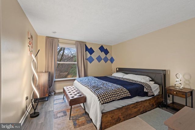 6680 BUTTONHOLE CT, Columbia, MD 21044