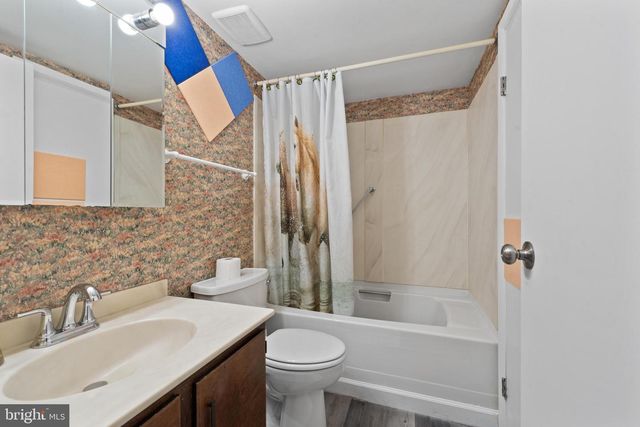 6680 BUTTONHOLE CT, Columbia, MD 21044