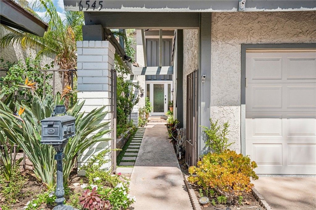 6545 E Paseo Diego, Anaheim, CA 92807 — photo 2