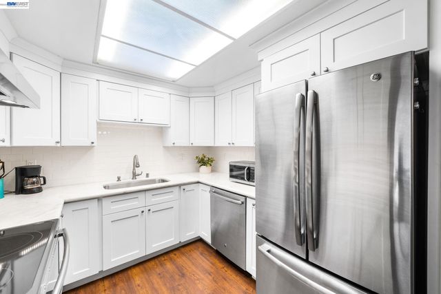1101 Fairlawn Ct 4, Walnut Creek, CA 94595