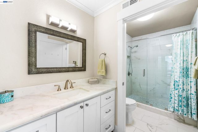 1101 Fairlawn Ct 4, Walnut Creek, CA 94595