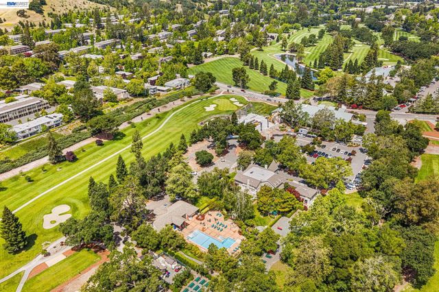 1101 Fairlawn Ct 4, Walnut Creek, CA 94595